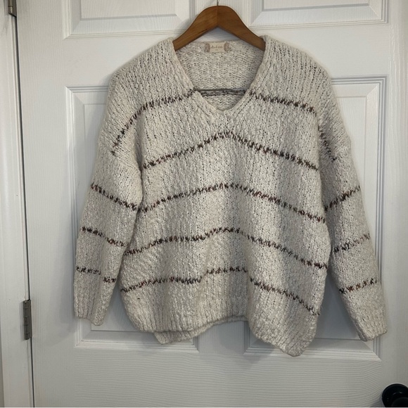 Altar'd State Sweaters - Altar'd State Textured Cream and Brown V-Neck Sweater